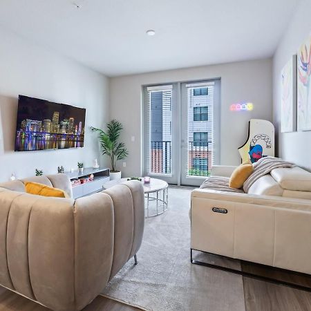 Tropicana Field 2 Bed In Dwtwn With Free Parking Apartment St. Petersburg Bagian luar foto