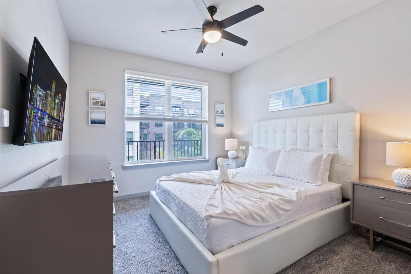 Tropicana Field 2 Bed In Dwtwn With Free Parking Apartment St. Petersburg Bagian luar foto