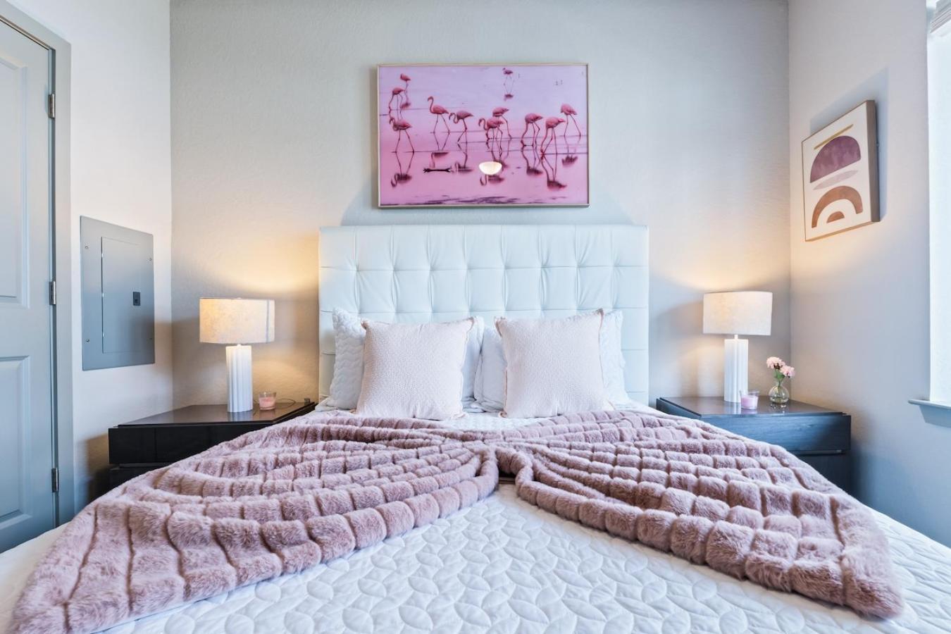 Tropicana Field 2 Bed In Dwtwn With Free Parking Apartment St. Petersburg Bagian luar foto